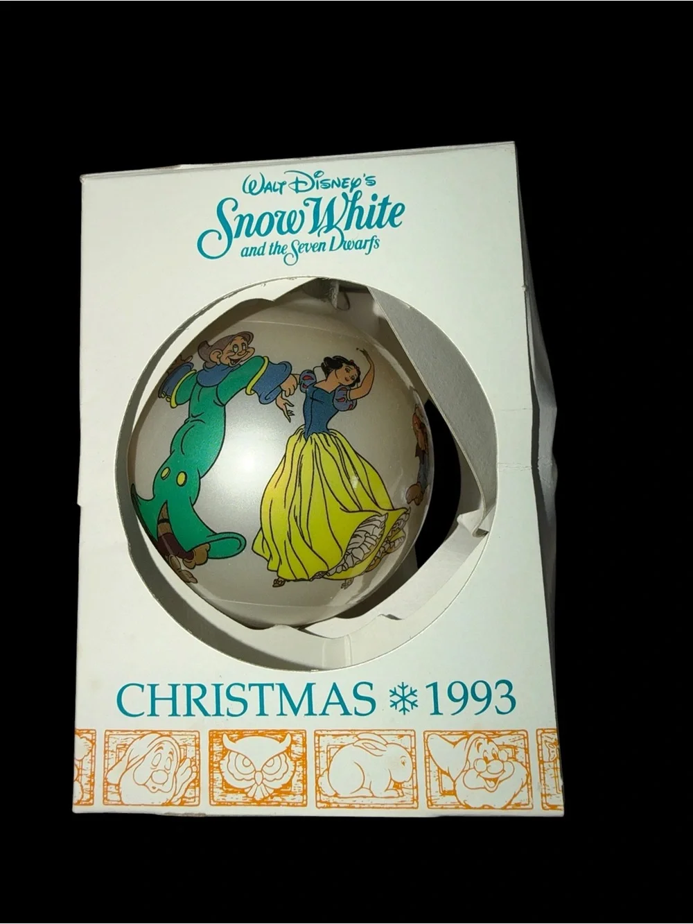 Walt Disney Snow White Christmas Ornament - 1993